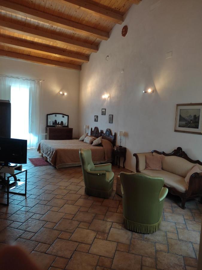 Rosa Thea Suite Taormina Luaran gambar