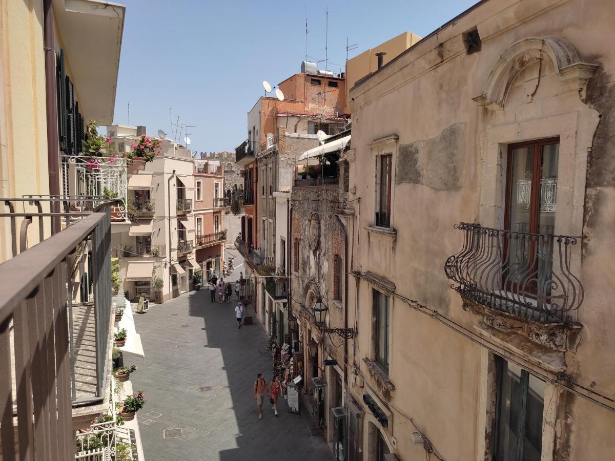 Rosa Thea Suite Taormina Luaran gambar