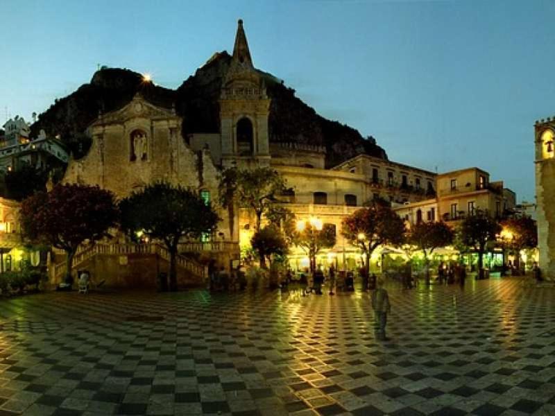 Rosa Thea Suite Taormina Luaran gambar