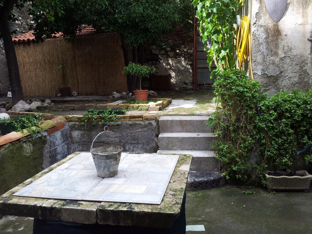 Rosa Thea Suite Taormina Luaran gambar